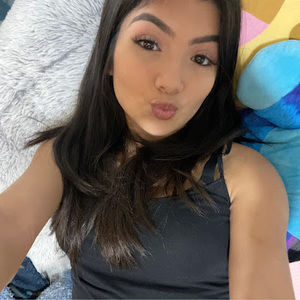 Meet your Posher, Rosana